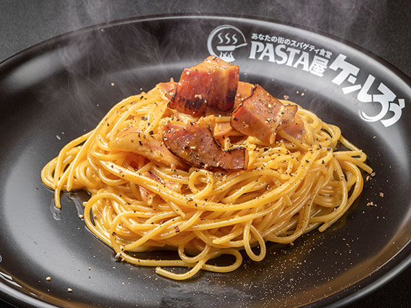 名古屋コーチン卵の濃厚カルボナーラ