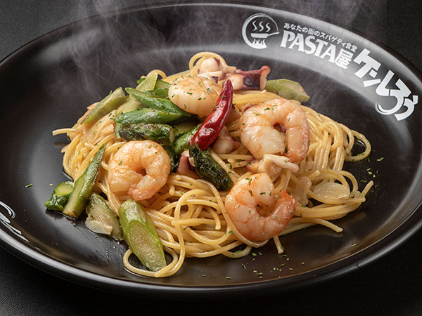 海老とアスパラ・タコのペペロンチーノ